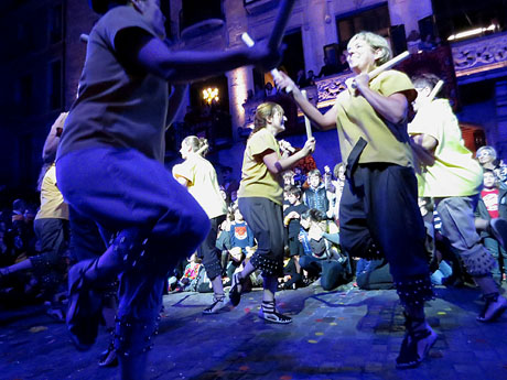 Fires 2018. El preg&oacute;. Entrada i ballades de capgrossos, gegants i far&agrave;ndula a la pla&ccedil;a del Vi