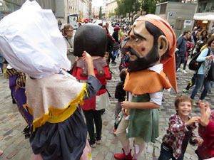 Fires 2018. Preg&oacute; de Fires. Les cercaviles de gegants i capgrossos fins la pla&ccedil;a del Vi