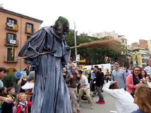 Fires 2018. Preg&oacute; de Fires. Les cercaviles de gegants i capgrossos fins la pla&ccedil;a del Vi