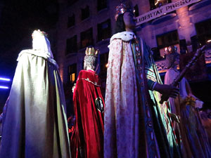 Fires 2018. Preg&oacute; de Fires. Balls de l'&Agrave;liga i els gegants de la ciutat