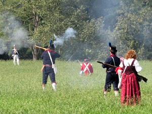 XI Festa Reviu els Setges Napole&ograve;nics de Girona. Recreaci&oacute; d'una batalla napole&ograve;nica al Parc de les Ribes del Ter