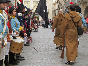 XI Festa Reviu els Setges Napole&ograve;nics de Girona. Desfilada pels carrers de Girona