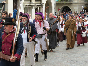 XI Festa Reviu els Setges Napole&ograve;nics de Girona. Desfilada pels carrers de Girona