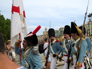 XI Festa Reviu els Setges Napole&ograve;nics de Girona. Desfilada pels carrers de Girona