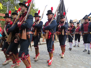 XI Festa Reviu els Setges Napole&ograve;nics de Girona. Desfilada pels carrers de Girona