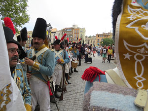 XI Festa Reviu els Setges Napole&ograve;nics de Girona. Desfilada pels carrers de Girona