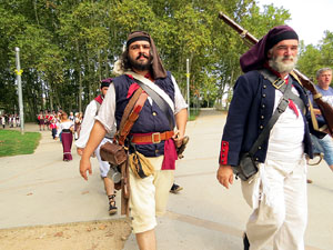 XI Festa Reviu els Setges Napole&ograve;nics de Girona. Desfilada pels carrers de Girona