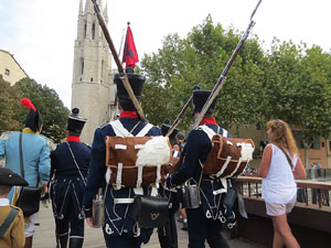 XI Festa Reviu els Setges Napole&ograve;nics de Girona. Desfilada pels carrers de Girona