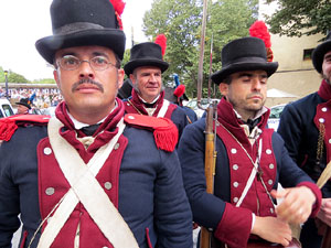 XI Festa Reviu els Setges Napole&ograve;nics de Girona. Desfilada pels carrers de Girona