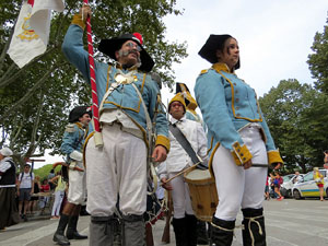 XI Festa Reviu els Setges Napole&ograve;nics de Girona. Desfilada pels carrers de Girona