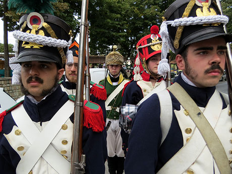 XI Festa Reviu els Setges Napole&ograve;nics de Girona. Desfilada pels carrers de Girona