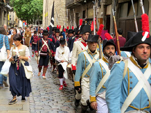 XI Festa Reviu els Setges Napole&ograve;nics de Girona. Desfilada pels carrers de Girona