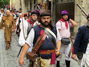 XI Festa Reviu els Setges Napole&ograve;nics de Girona. Desfilada pels carrers de Girona