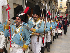 XI Festa Reviu els Setges Napole&ograve;nics de Girona. Desfilada pels carrers de Girona