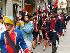 XI Festa Reviu els Setges Napole&ograve;nics de Girona. Desfilada pels carrers de Girona