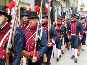 XI Festa Reviu els Setges Napole&ograve;nics de Girona. Desfilada pels carrers de Girona