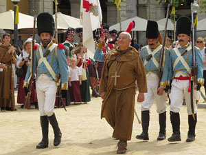 XI Festa Reviu els Setges Napole&ograve;nics de Girona. Presentaci&oacute; a la pla&ccedil;a de la Independ&egrave;ncia