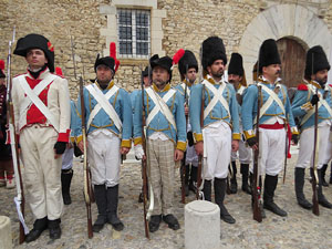 XI Festa Reviu els Setges Napole&ograve;nics de Girona. Presentaci&oacute; a la pla&ccedil;a de Sant Dom&egrave;nec