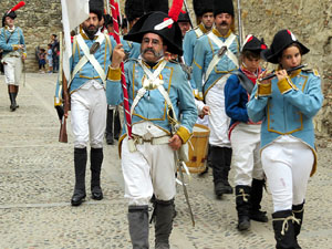 XI Festa Reviu els Setges Napole&ograve;nics de Girona. Presentaci&oacute; a la pla&ccedil;a de Sant Dom&egrave;nec