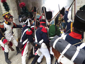 XI Festa Reviu els Setges Napole&ograve;nics de Girona. Combat al portal de Sant Crist&ograve;fol