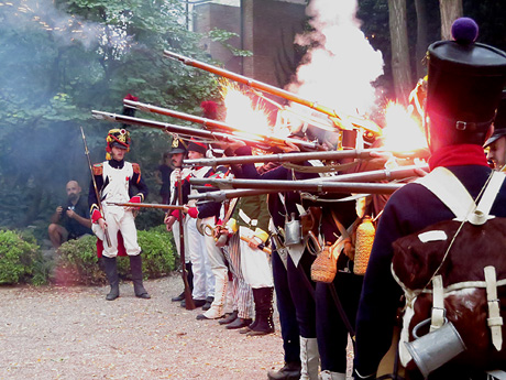 XI Festa Reviu els Setges Napole&ograve;nics de Girona. Combats als Jardins dels Alemanys