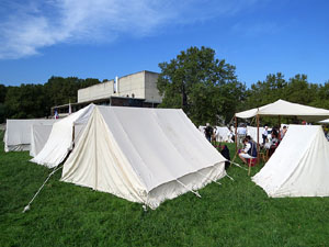 XI Festa Reviu els Setges Napole&ograve;nics de Girona. El campament napole&ograve;nic al Parc de les Ribes del Ter
