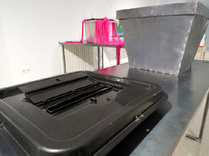 Exposici&oacute; '55 urnes per la Llibertat' a la Fundaci&oacute; Fita, a la Casa de Cultura de Girona