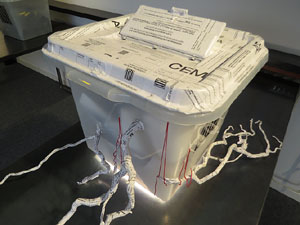 Exposici&oacute; '55 urnes per la Llibertat' a la Fundaci&oacute; Fita, a la Casa de Cultura de Girona