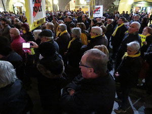 Concentraci&oacute; a la pla&ccedil;a del Vi per la independ&egrave;ncia i la llibertat dels presos pol&iacute;tics