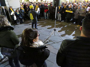 Concentraci&oacute; a la pla&ccedil;a del Vi per la independ&egrave;ncia i la llibertat dels presos pol&iacute;tics