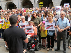 Concentraci&oacute; a la pla&ccedil;a del Vi per la independ&egrave;ncia i la llibertat dels presos pol&iacute;tics