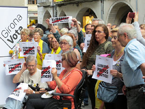 Concentraci&oacute; a la pla&ccedil;a del Vi per la independ&egrave;ncia i la llibertat dels presos pol&iacute;tics