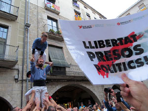 Concentraci&oacute; a la pla&ccedil;a del Vi per la independ&egrave;ncia i la llibertat dels presos pol&iacute;tics