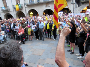 Concentraci&oacute; a la pla&ccedil;a del Vi per la independ&egrave;ncia i la llibertat dels presos pol&iacute;tics