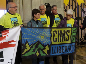 Concentraci&oacute; a la pla&ccedil;a del Vi per la llibertat dels presos pol&iacute;tics, amb Cims per la Llibertat