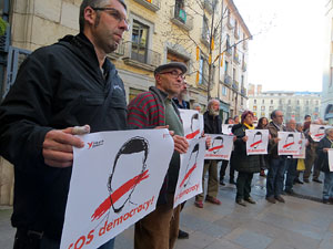 Concentraci&oacute; a la pla&ccedil;a del Vi el dijous 15 de mar&ccedil; de 2018