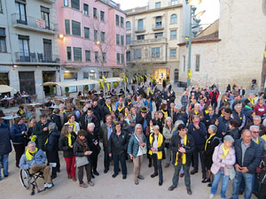 Concentraci&oacute; a la pla&ccedil;a de Santa Susanna del Mercadal