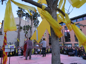 Concentraci&oacute; a la pla&ccedil;a de Santa Susanna del Mercadal