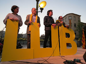 Concentraci&oacute; a la pla&ccedil;a de Santa Susanna del Mercadal