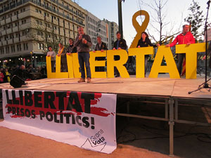 Concentraci&oacute; a la pla&ccedil;a de Santa Susanna del Mercadal
