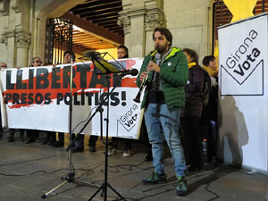 Concentraci&oacute; a la pla&ccedil;a del Vi per la independ&egrave;ncia i la llibertat dels presos pol&iacute;tics