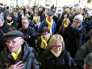 Concentraci&oacute; a la pla&ccedil;a del Vi per la independ&egrave;ncia i la llibertat dels presos pol&iacute;tics