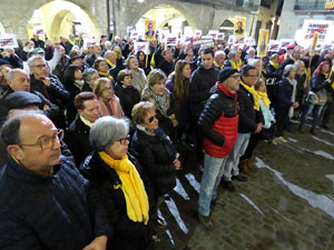 Concentraci&oacute; a la pla&ccedil;a del Vi per la independ&egrave;ncia i la llibertat dels presos pol&iacute;tics