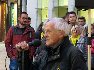 Concentraci&oacute; a la pla&ccedil;a del Vi per la independ&egrave;ncia i la llibertat dels presos pol&iacute;tics