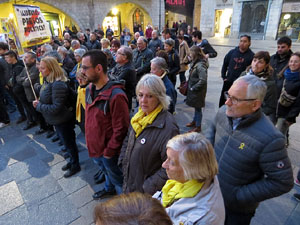 Concentraci&oacute; a la pla&ccedil;a del Vi per la independ&egrave;ncia i la llibertat dels presos pol&iacute;tics