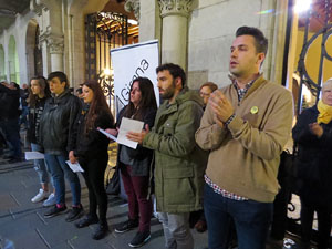 Concentraci&oacute; a la pla&ccedil;a del Vi per la independ&egrave;ncia i la llibertat dels presos pol&iacute;tics