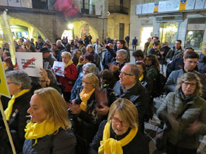 Concentraci&oacute; a la pla&ccedil;a del Vi per la independ&egrave;ncia i la llibertat dels presos pol&iacute;tics