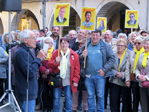 Concentraci&oacute; a la pla&ccedil;a del Vi per la independ&egrave;ncia i la llibertat dels presos pol&iacute;tics