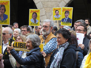 Concentraci&oacute; a la pla&ccedil;a del Vi per la independ&egrave;ncia i la llibertat dels presos pol&iacute;tics