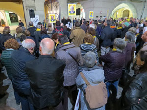 Concentraci&oacute; a la pla&ccedil;a del Vi per la independ&egrave;ncia i la llibertat dels presos pol&iacute;tics
